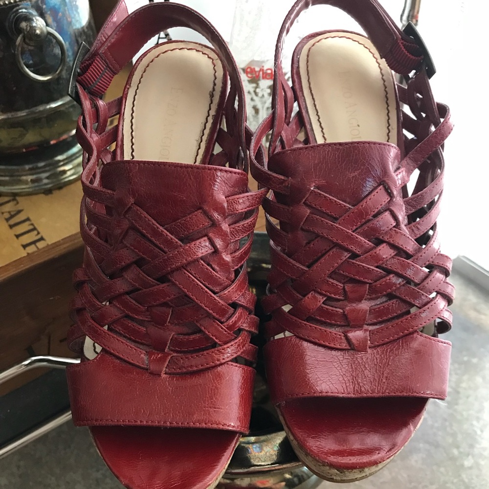 Red Hot Summer Wedges Sz 6